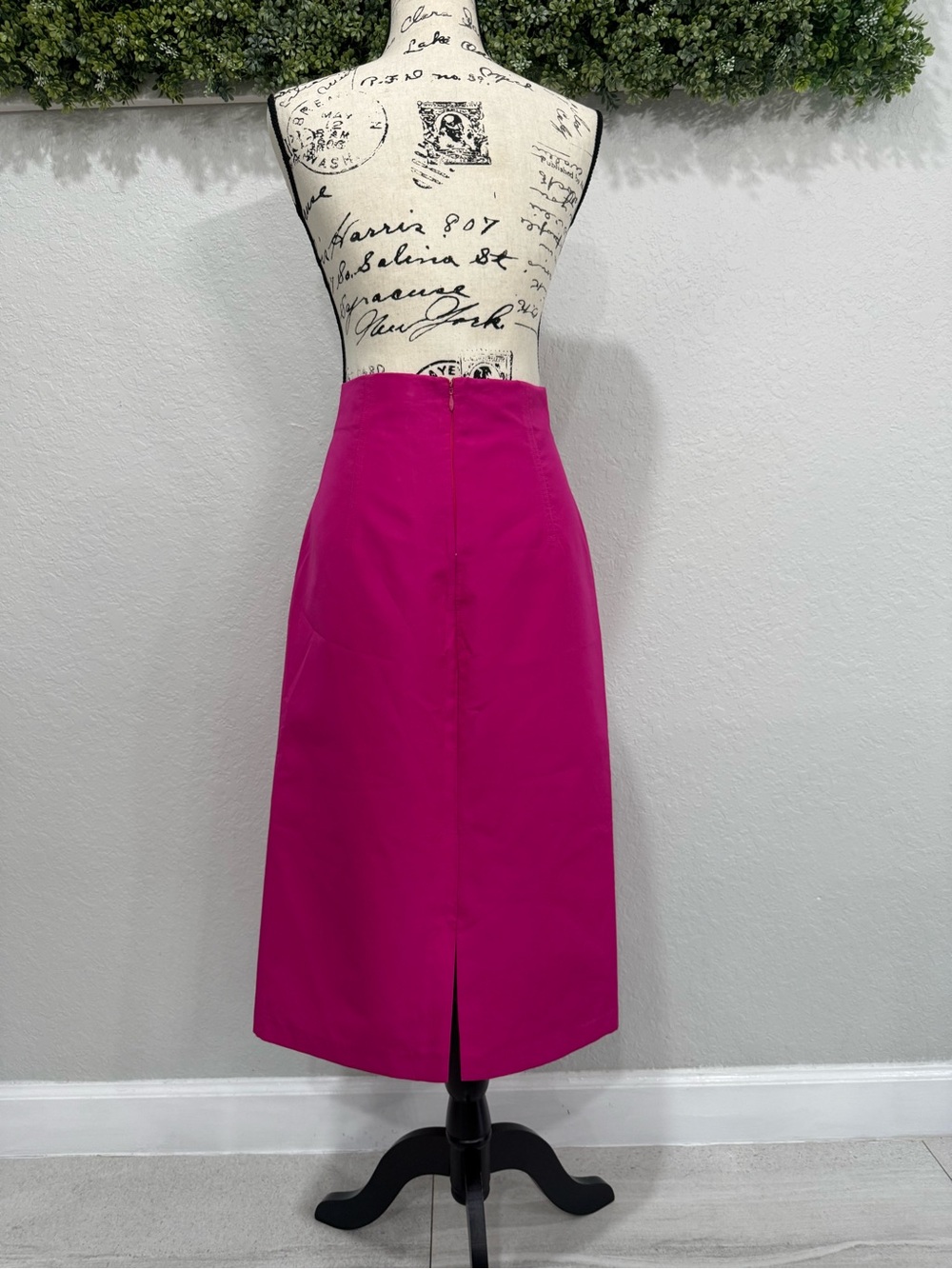 Zara Hot Pink Midi Pencil Skirt - Picture 2 of 6